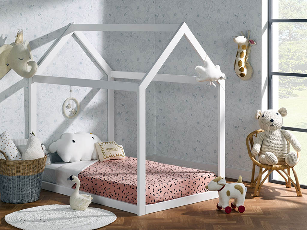 картинка БЕМБИ детская кровать-домик из массива от магазина Энигуд.ру